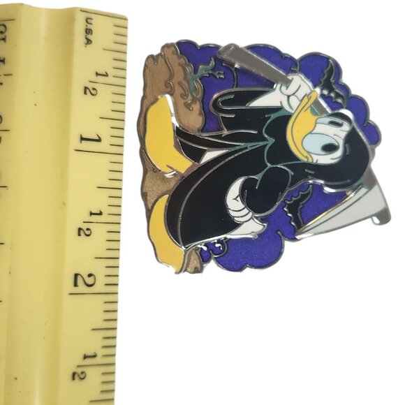Limited Edition Donald Duck Grim Reaper Enamel Pin Disney Collectible Halloween - Picture 3 of 4